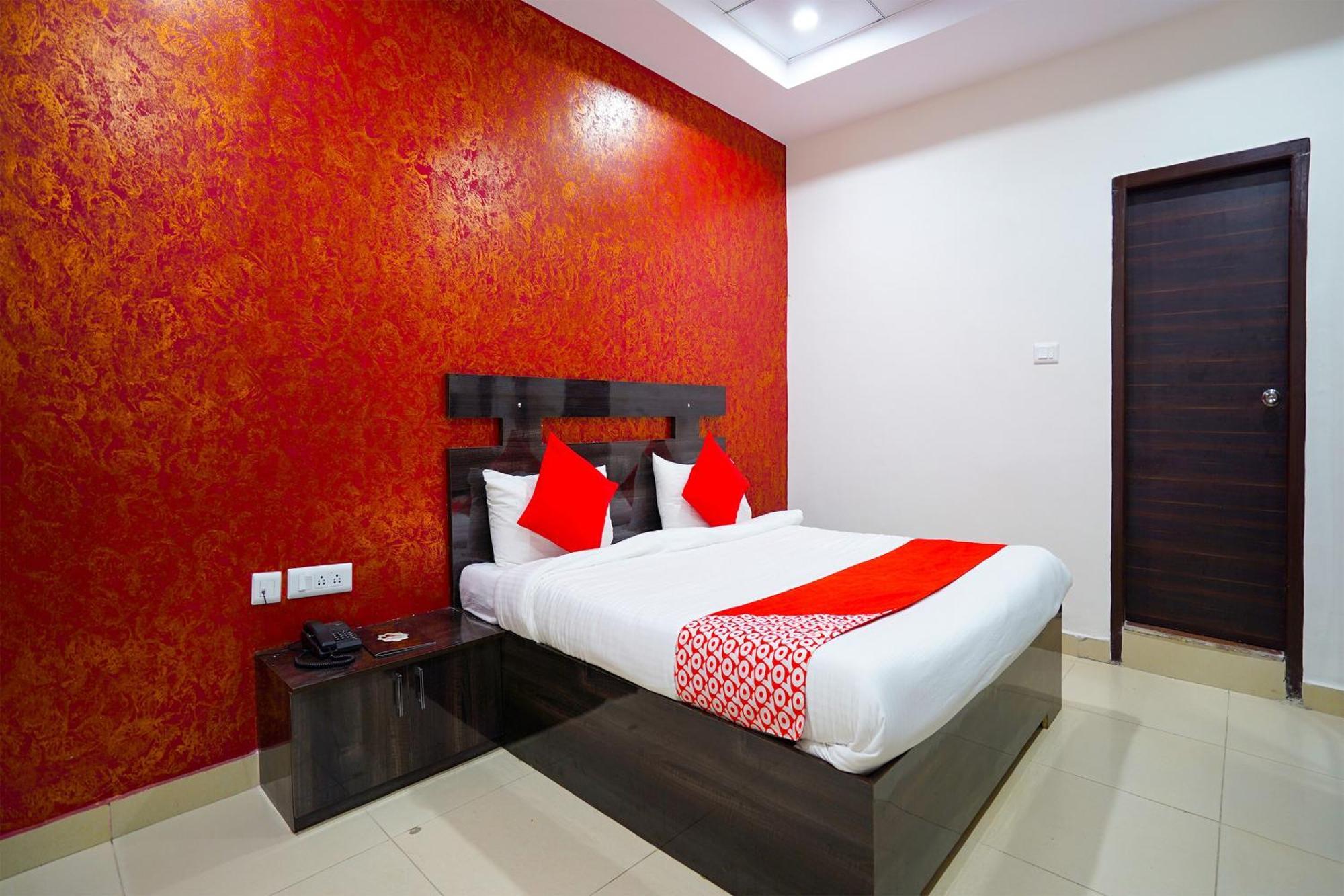 Hotel O H D Hotel Bhiwadi Kültér fotó